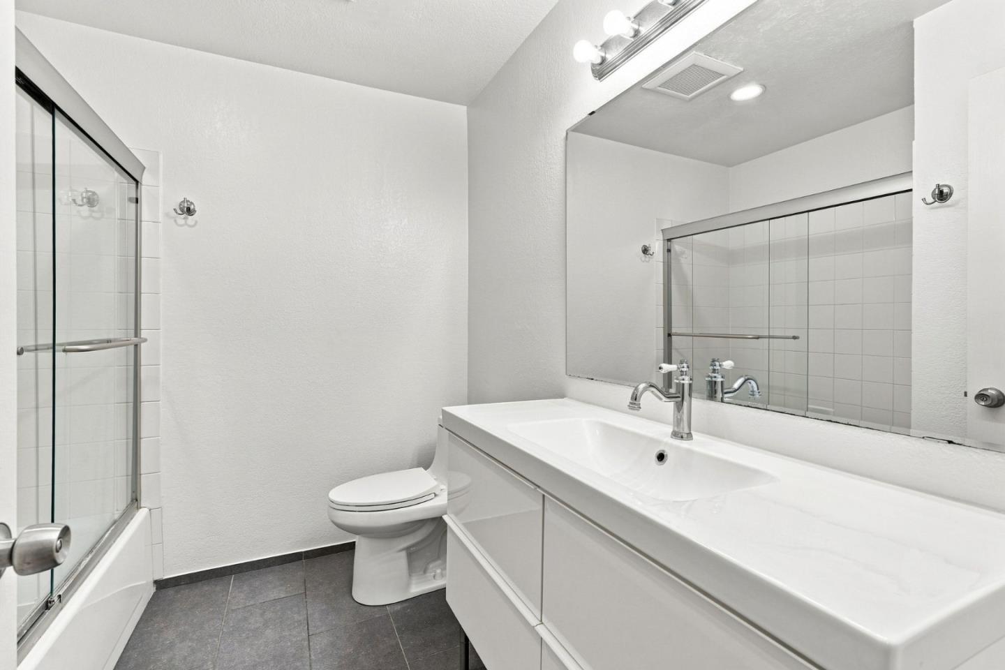 1240 Coyote Creek PL