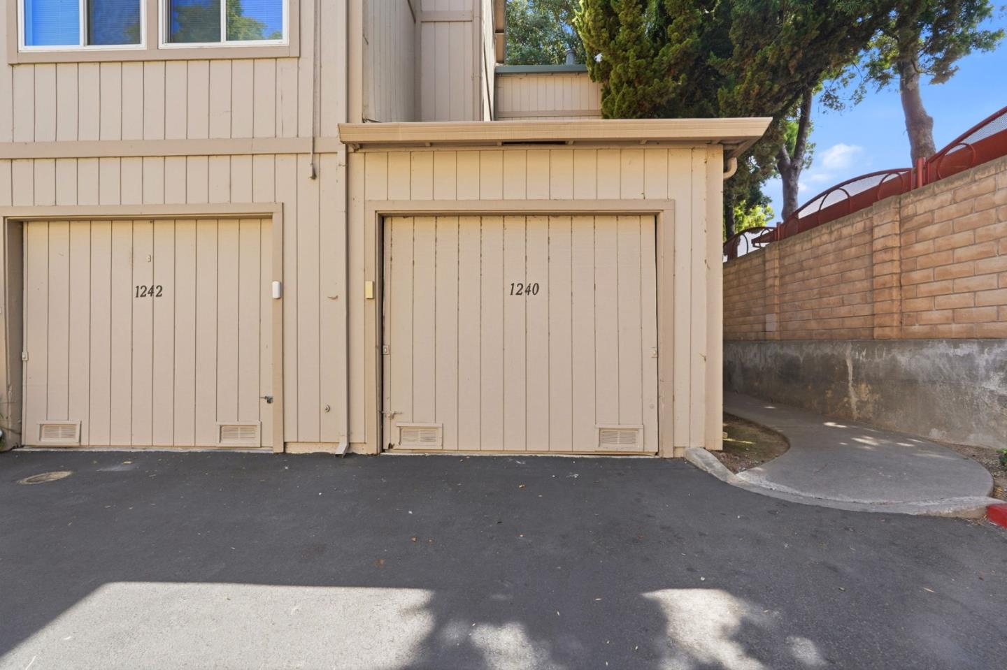 1240 Coyote Creek PL