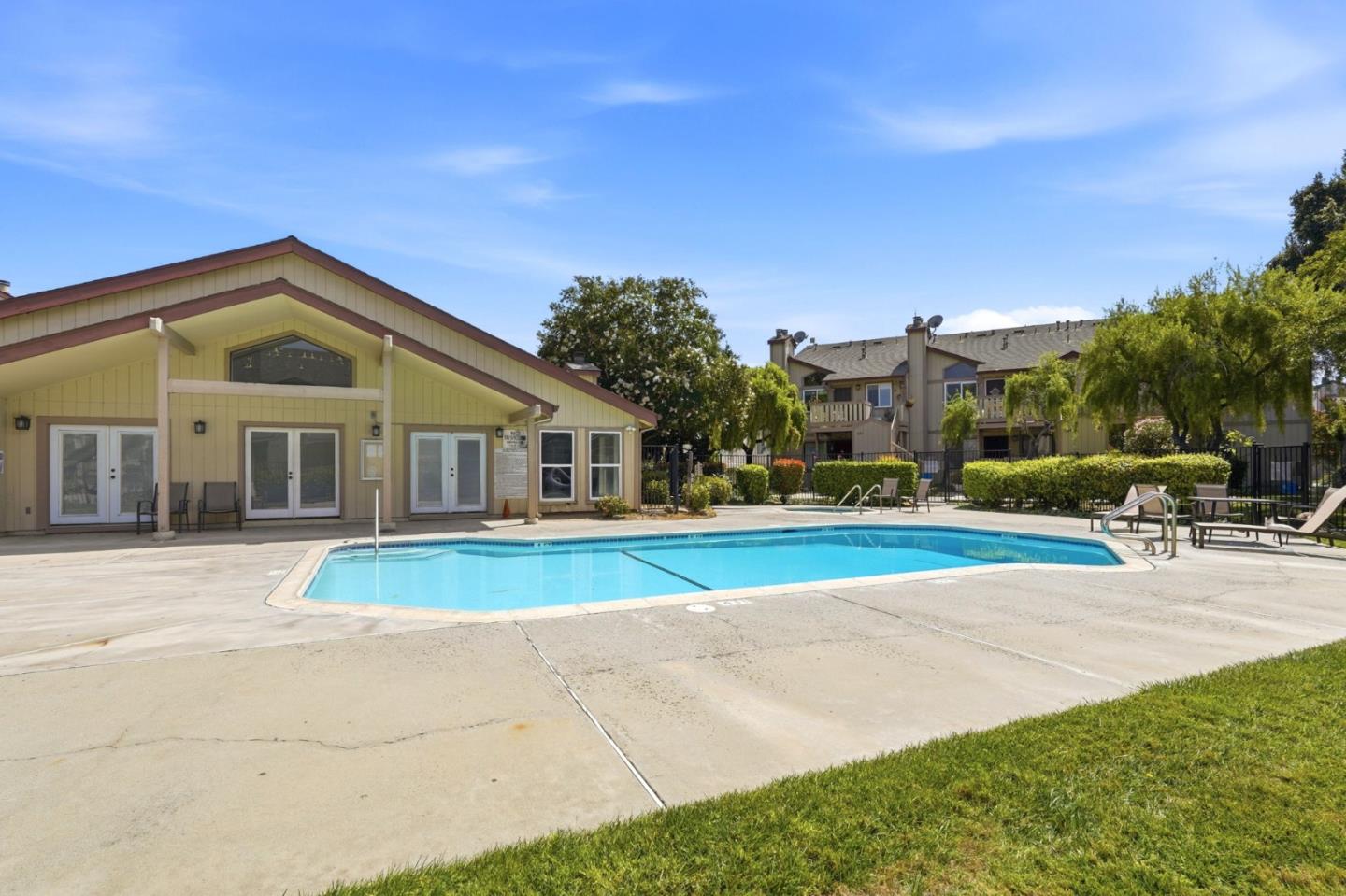1240 Coyote Creek PL