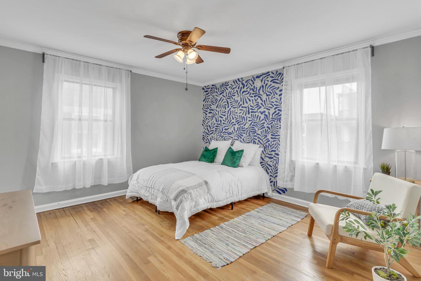 613 HAMLIN STREET NE Unit: 11