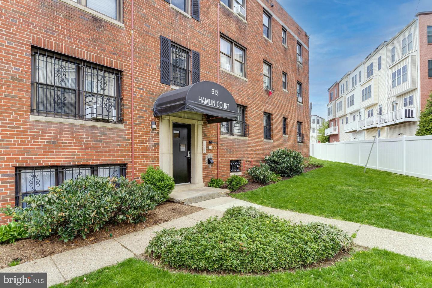 613 HAMLIN STREET NE Unit: 11