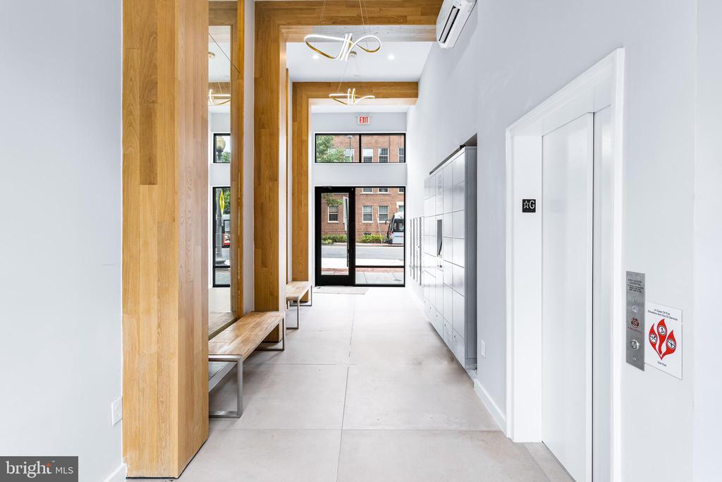 7700 Georgia Ave NW #304