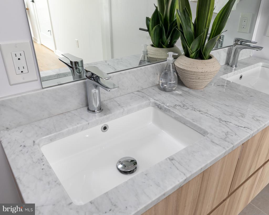 7700 Georgia Ave NW #304