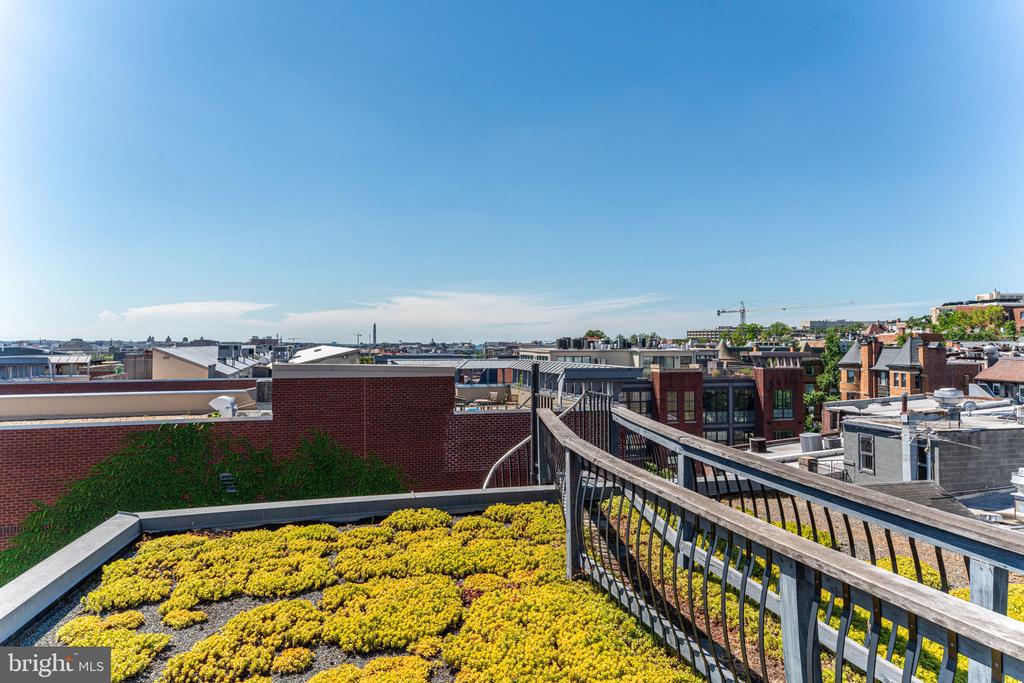 2360 Champlain St NW #4.4