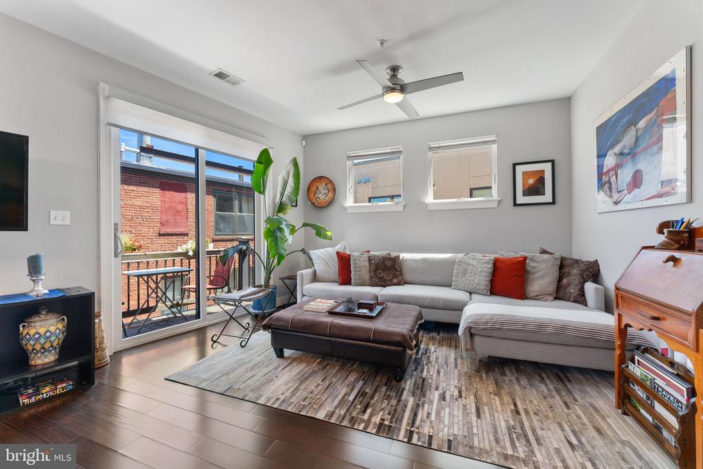 2360 Champlain St NW #4.4