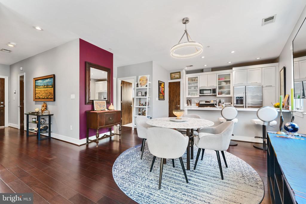 2360 Champlain St NW #4.4