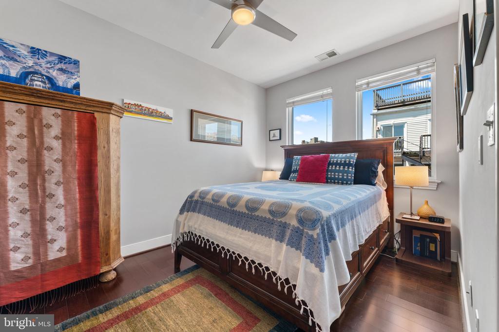 2360 Champlain St NW #4.4