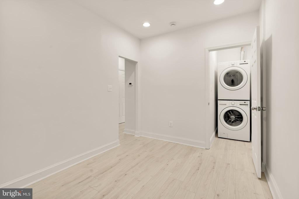 1113 PENN ST NE #3