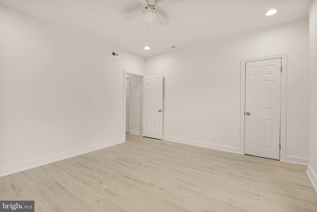 1113 PENN ST NE #3