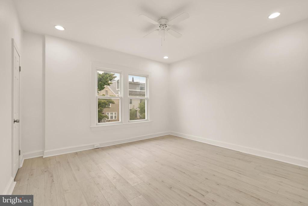 1113 PENN ST NE #3