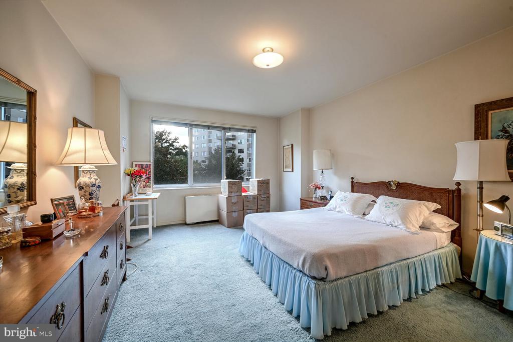 2801 New Mexico Ave NW #522