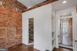 1112 3rd St NE