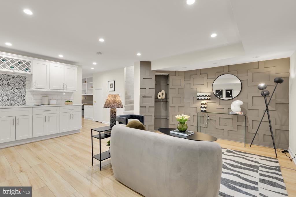68 U St NW