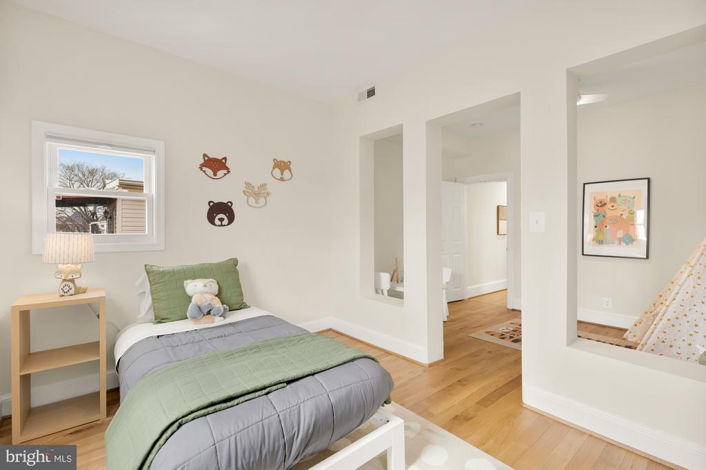 68 U St NW