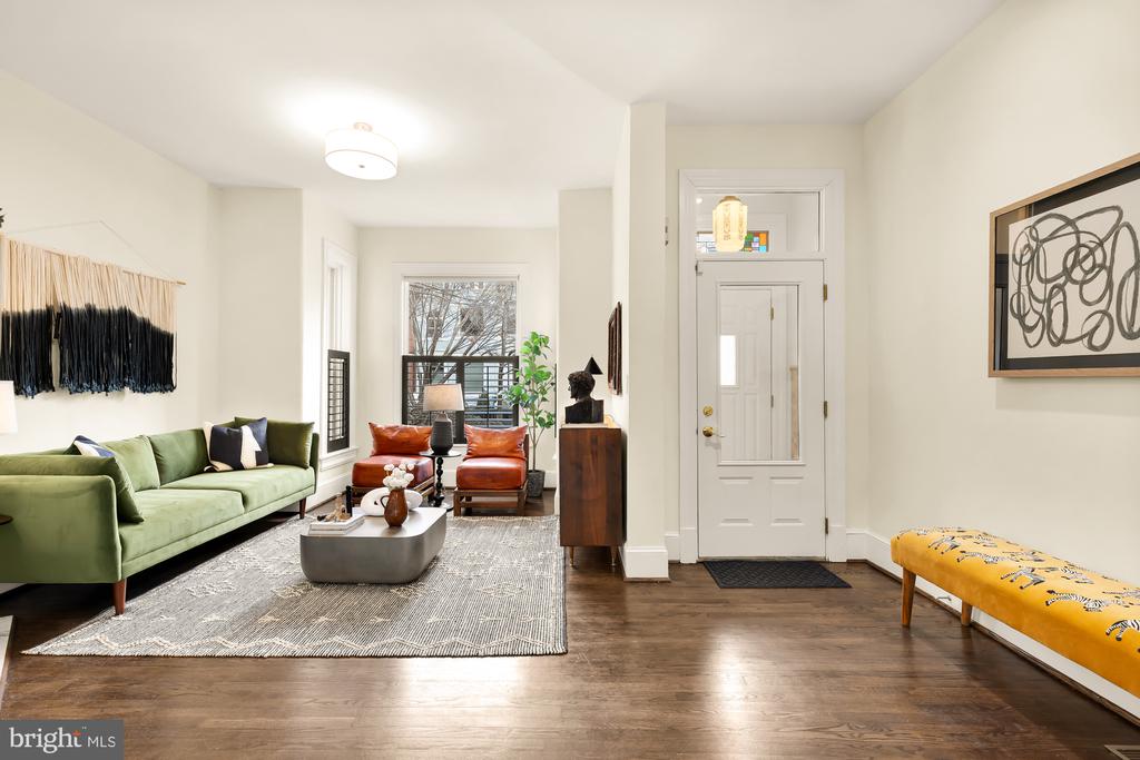 68 U St NW