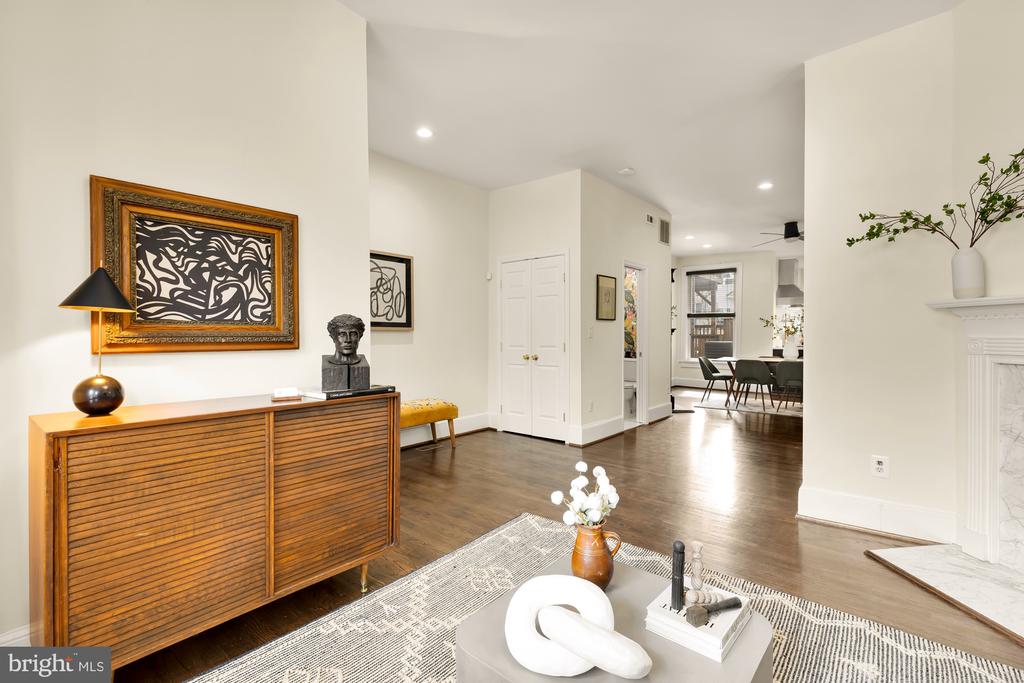 68 U St NW
