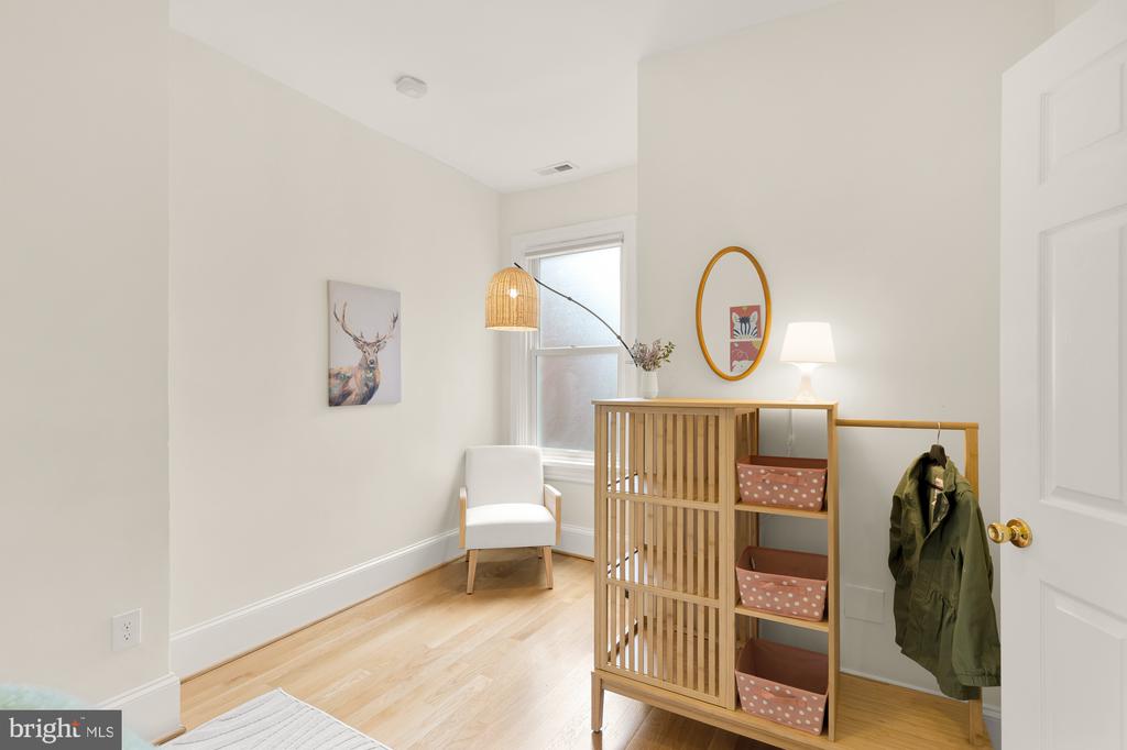 68 U St NW