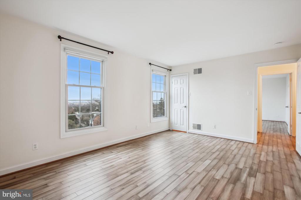 2828 WISCONSIN AVE NW #500