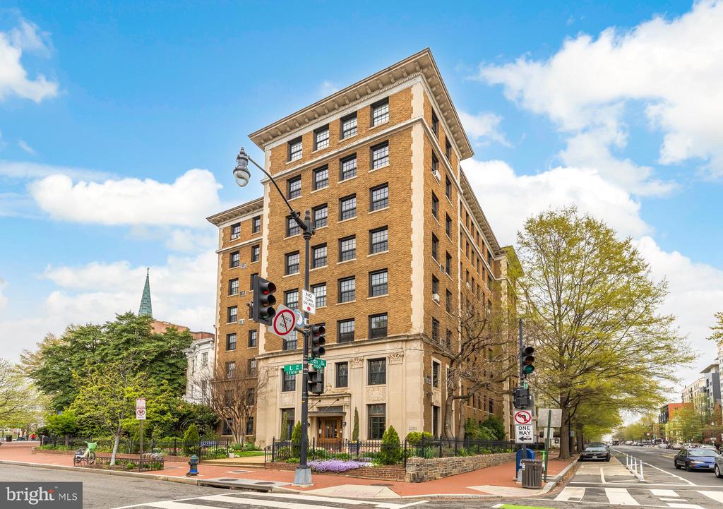 1101 L St NW #606