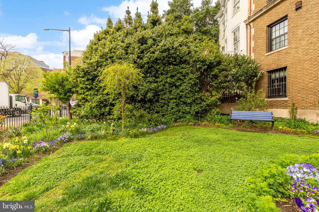 1101 L St NW #606