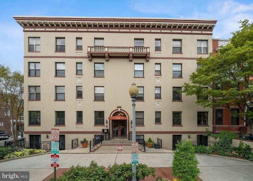 1320 21ST STREET NW Unit: 406