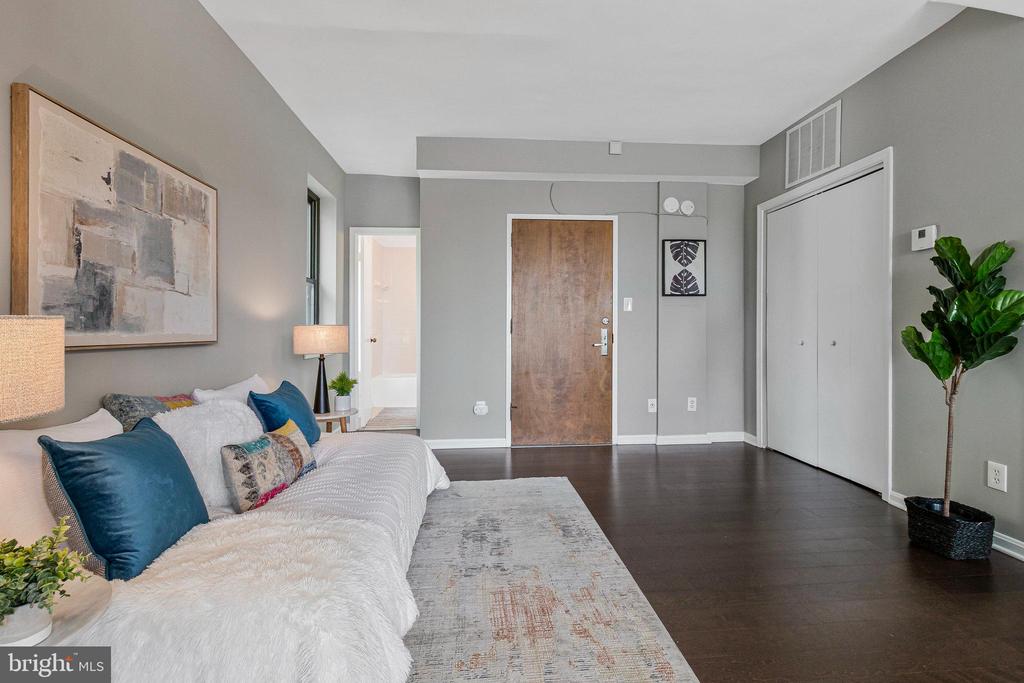 1320 21ST STREET NW Unit: 406