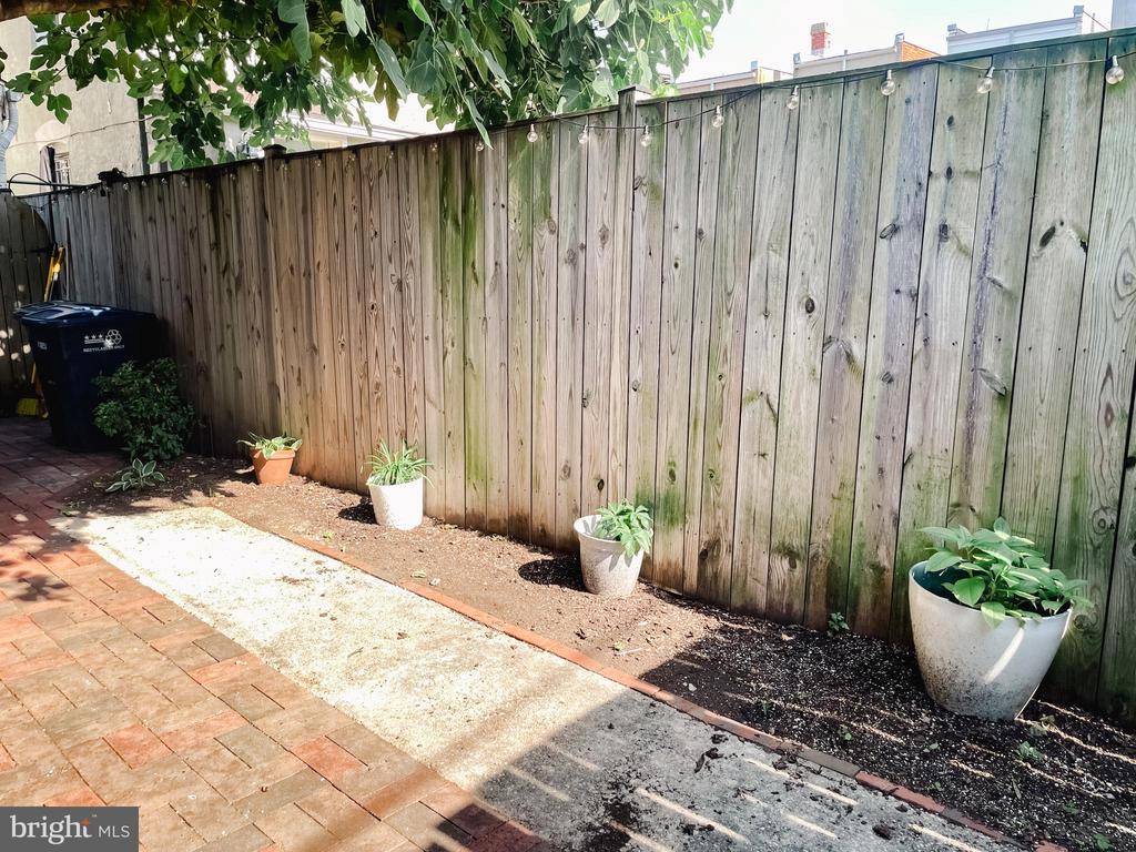 604 14TH PL NE