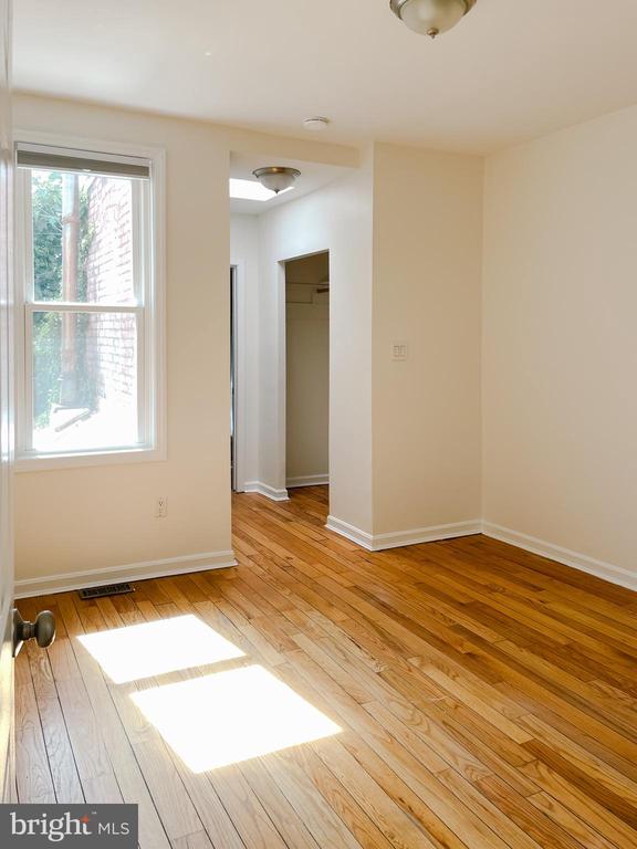 604 14TH PL NE