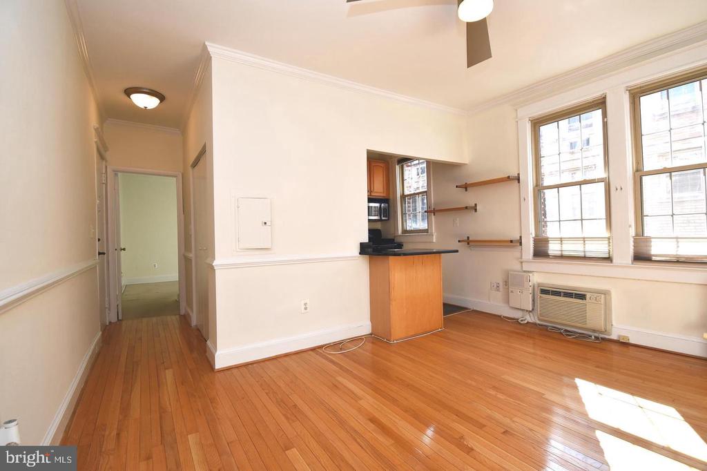 3026 WISCONSIN AVE NW #104