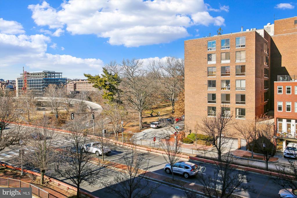 955 26TH STREET NW Unit: 503