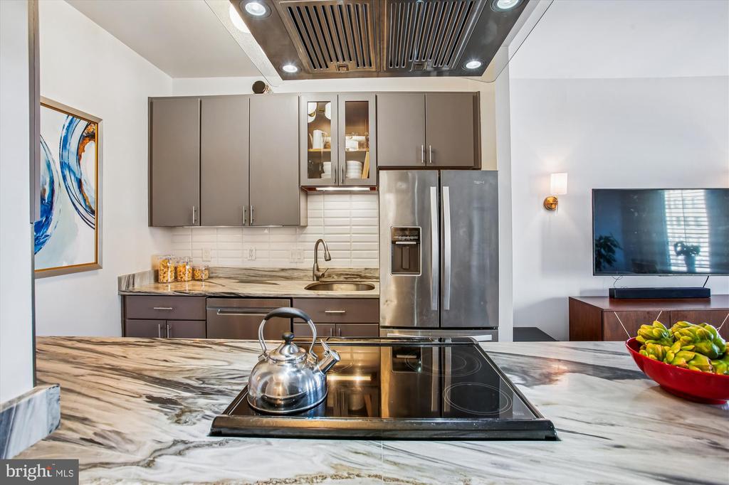 955 26TH STREET NW Unit: 503