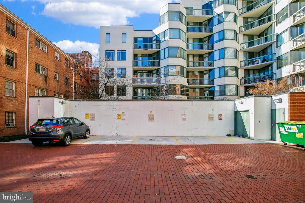955 26TH STREET NW Unit: 503