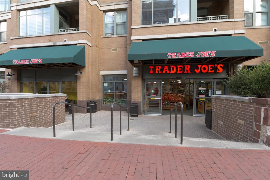 955 26TH STREET NW Unit: 503