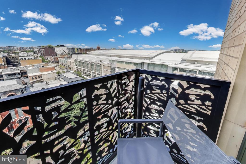 910 M STREET NW 1022