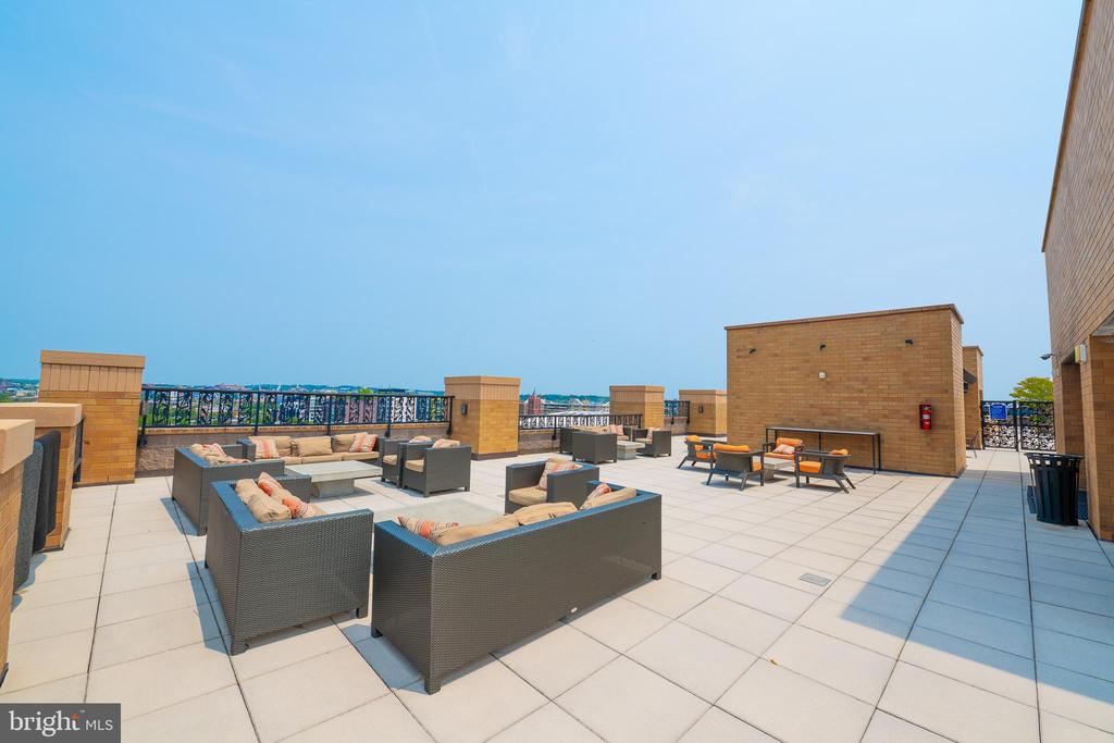 910 M STREET NW 1022