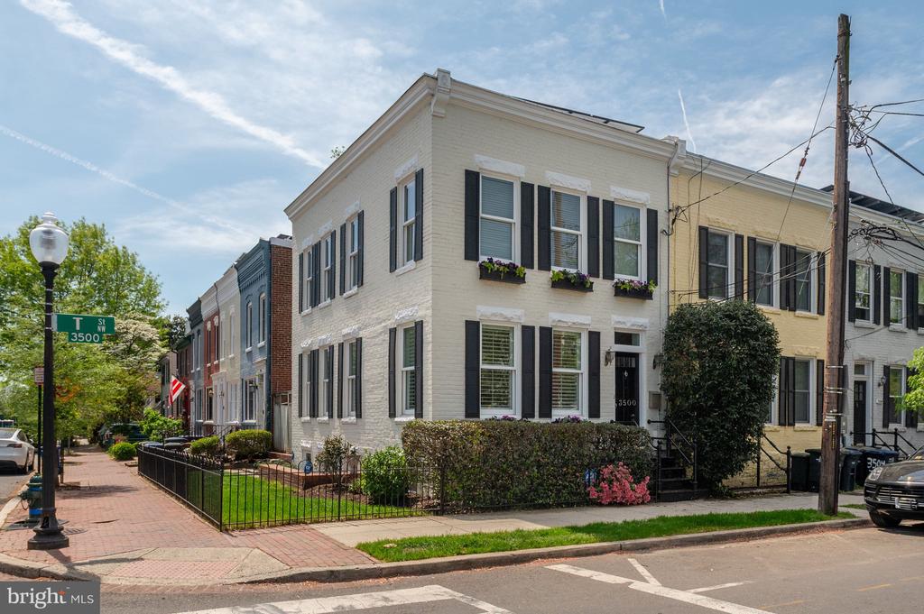 3500 T STREET NW