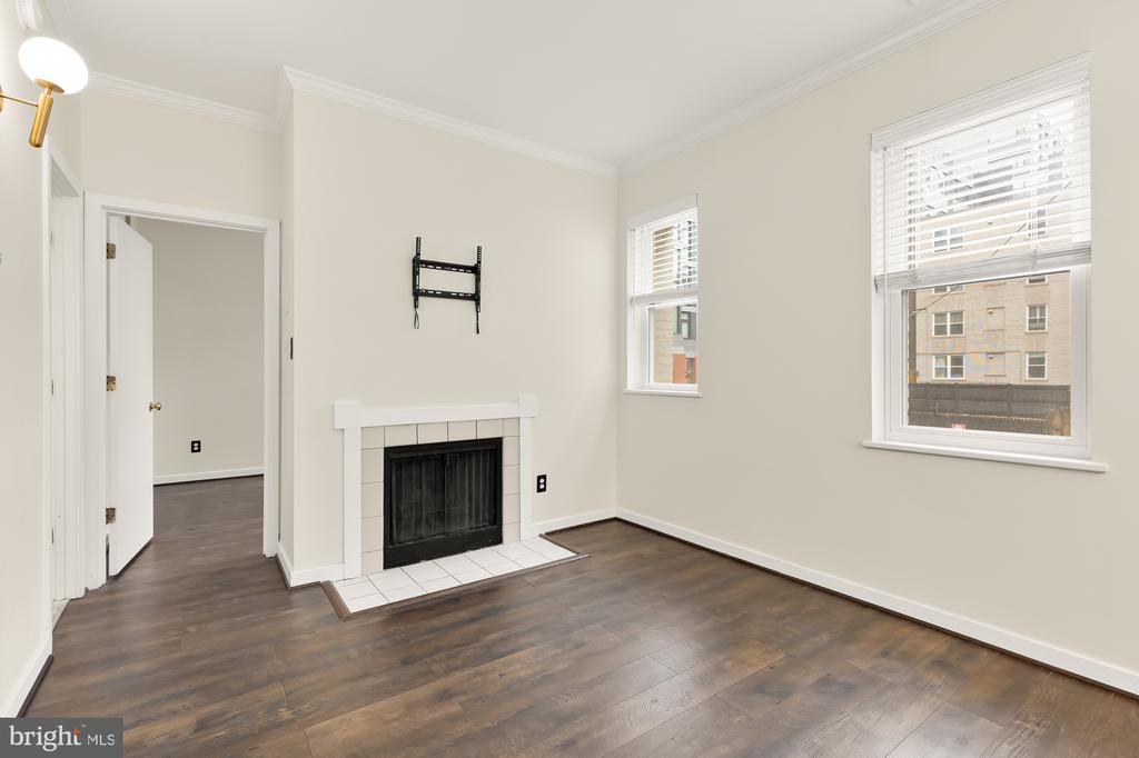 2114 N STREET NW 15