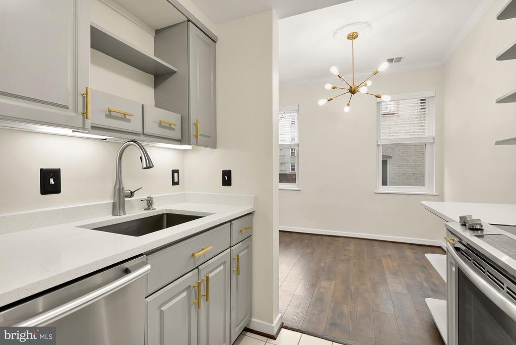 2114 N STREET NW 15