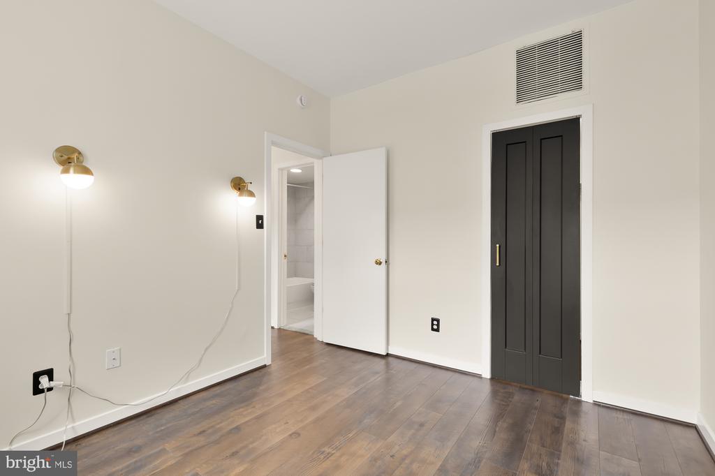 2114 N STREET NW 15