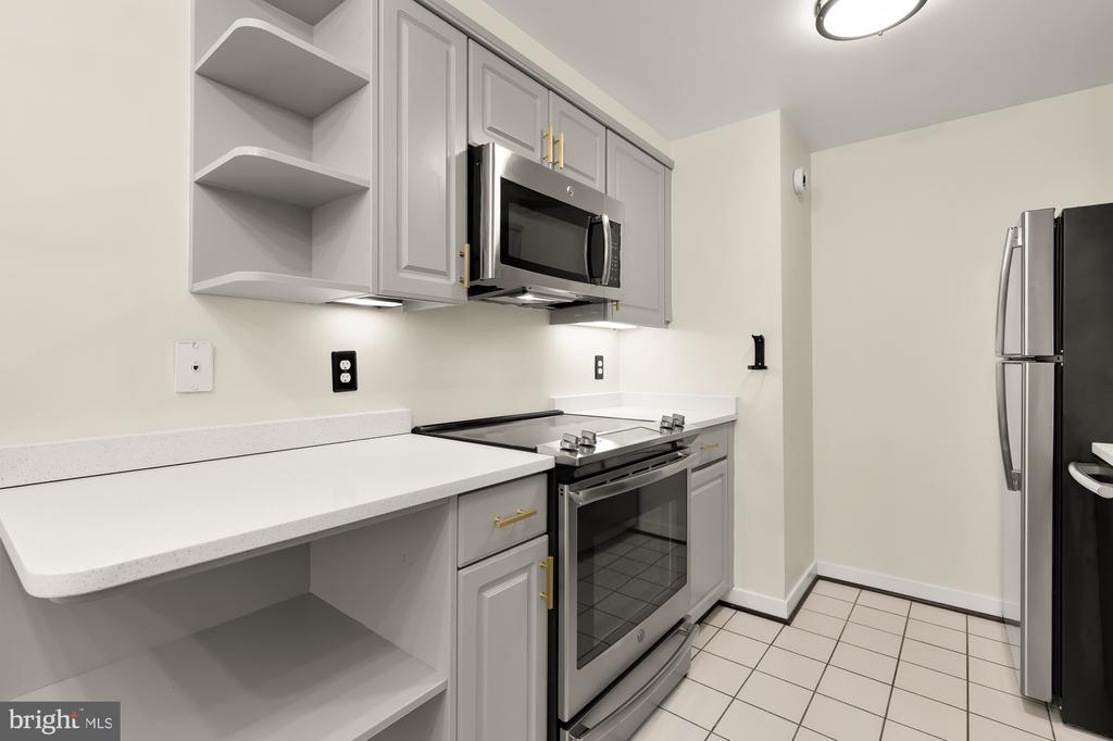 2114 N STREET NW 15