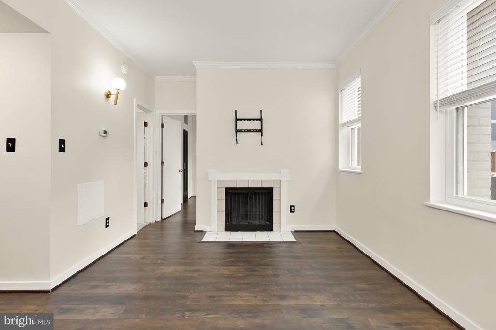 2114 N STREET NW 15