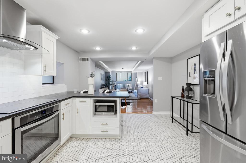 2123 CALIFORNIA STREET NW Unit: A5