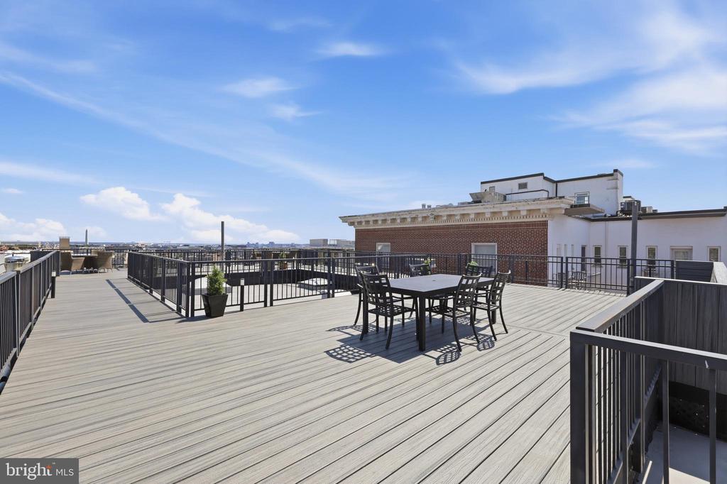 2123 CALIFORNIA STREET NW Unit: A5