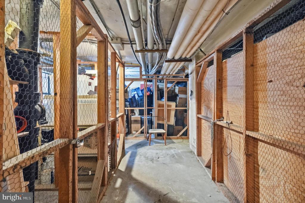 2123 CALIFORNIA STREET NW Unit: A5