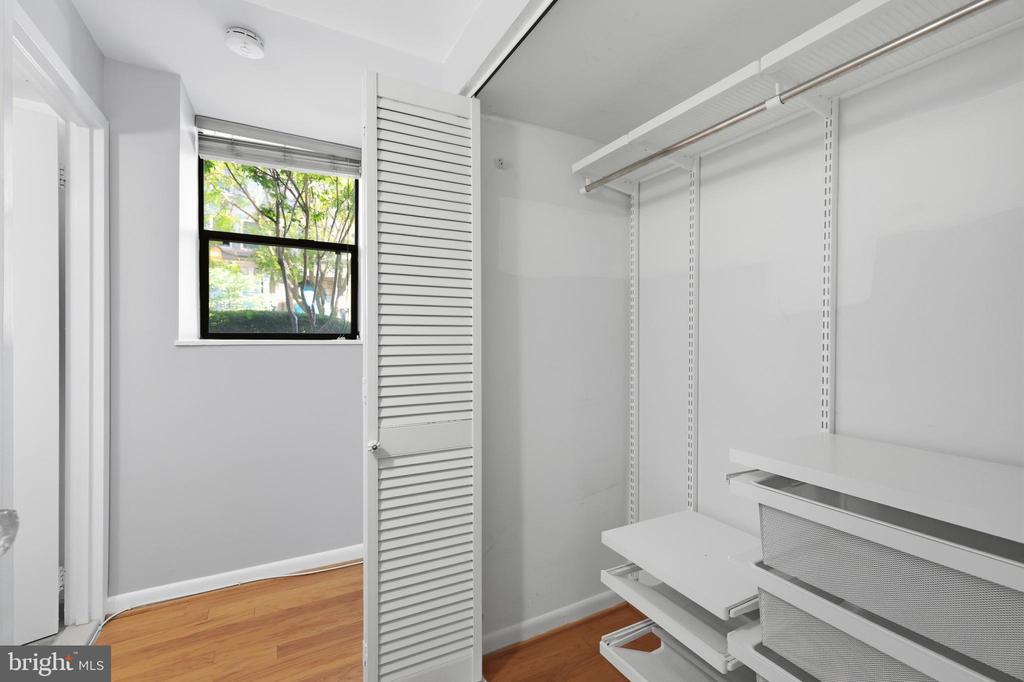 2123 CALIFORNIA STREET NW Unit: A5