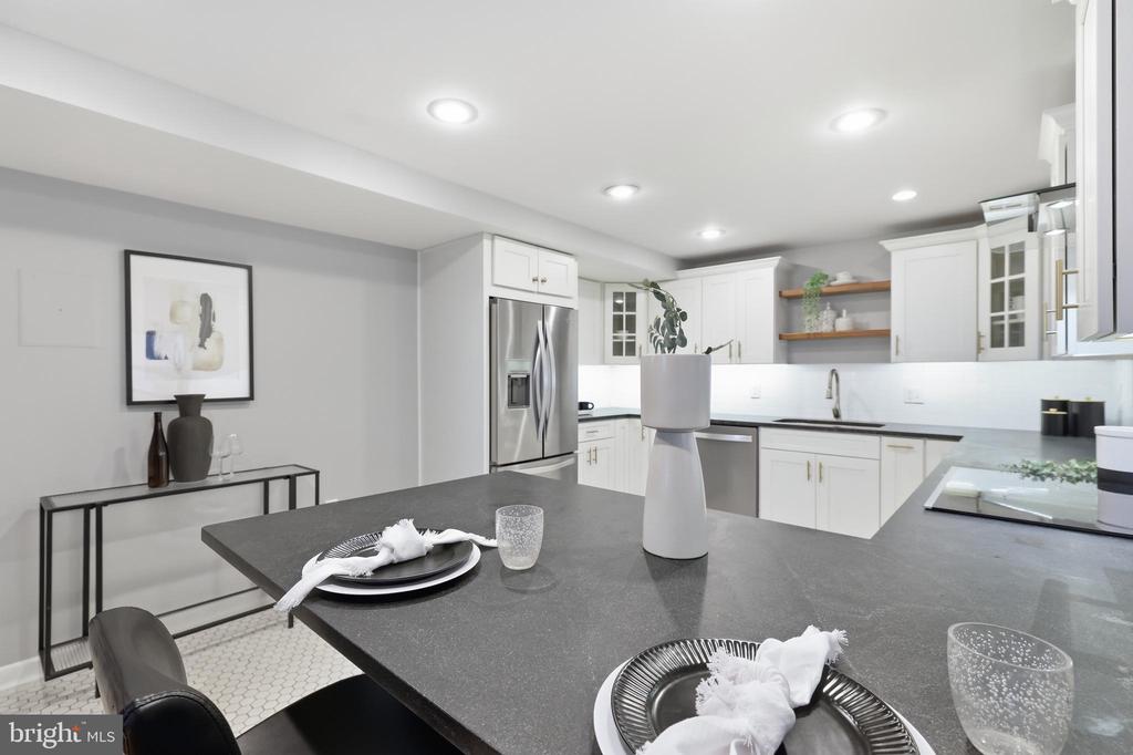 2123 CALIFORNIA STREET NW Unit: A5
