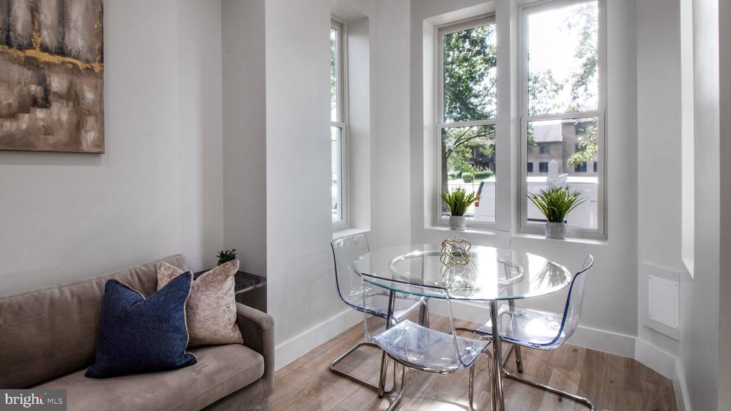 1239 5TH STREET NW Unit: 1