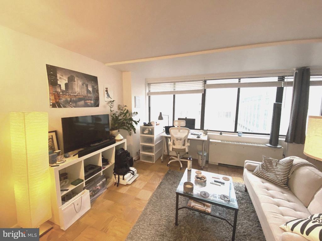522 21ST STREET NW Unit: 607