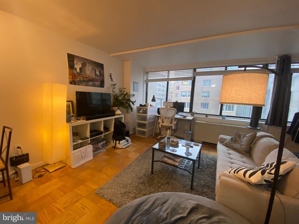 522 21ST STREET NW Unit: 607
