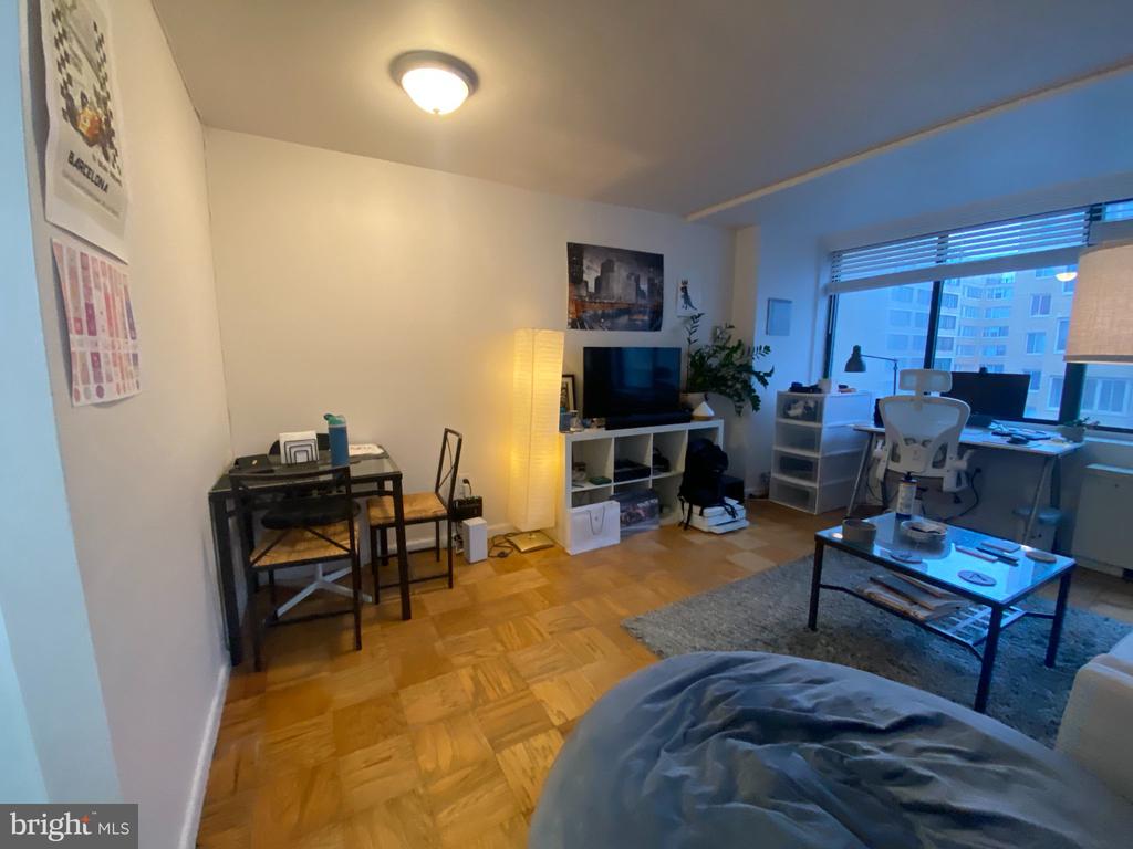 522 21ST STREET NW Unit: 607